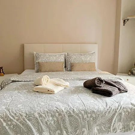 Cozy Studio, 1Min From Kamara Thessaloniki Buitenkant foto